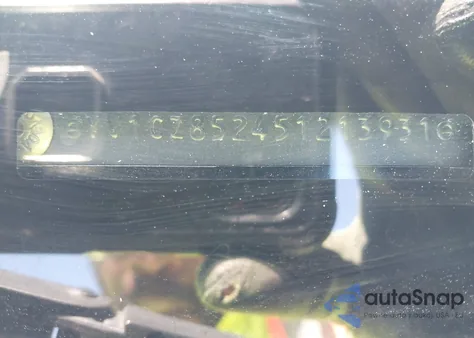 2005 Volvo Xc90 T6 z USA, uszkodzony, nr VIN YV1CZ852451213931